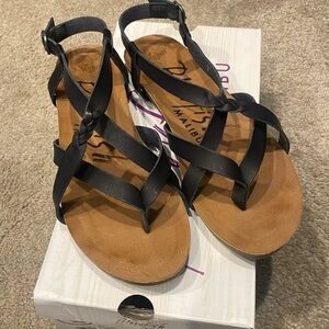 Blowfish Malibu Granola Black Sandals, Size 7